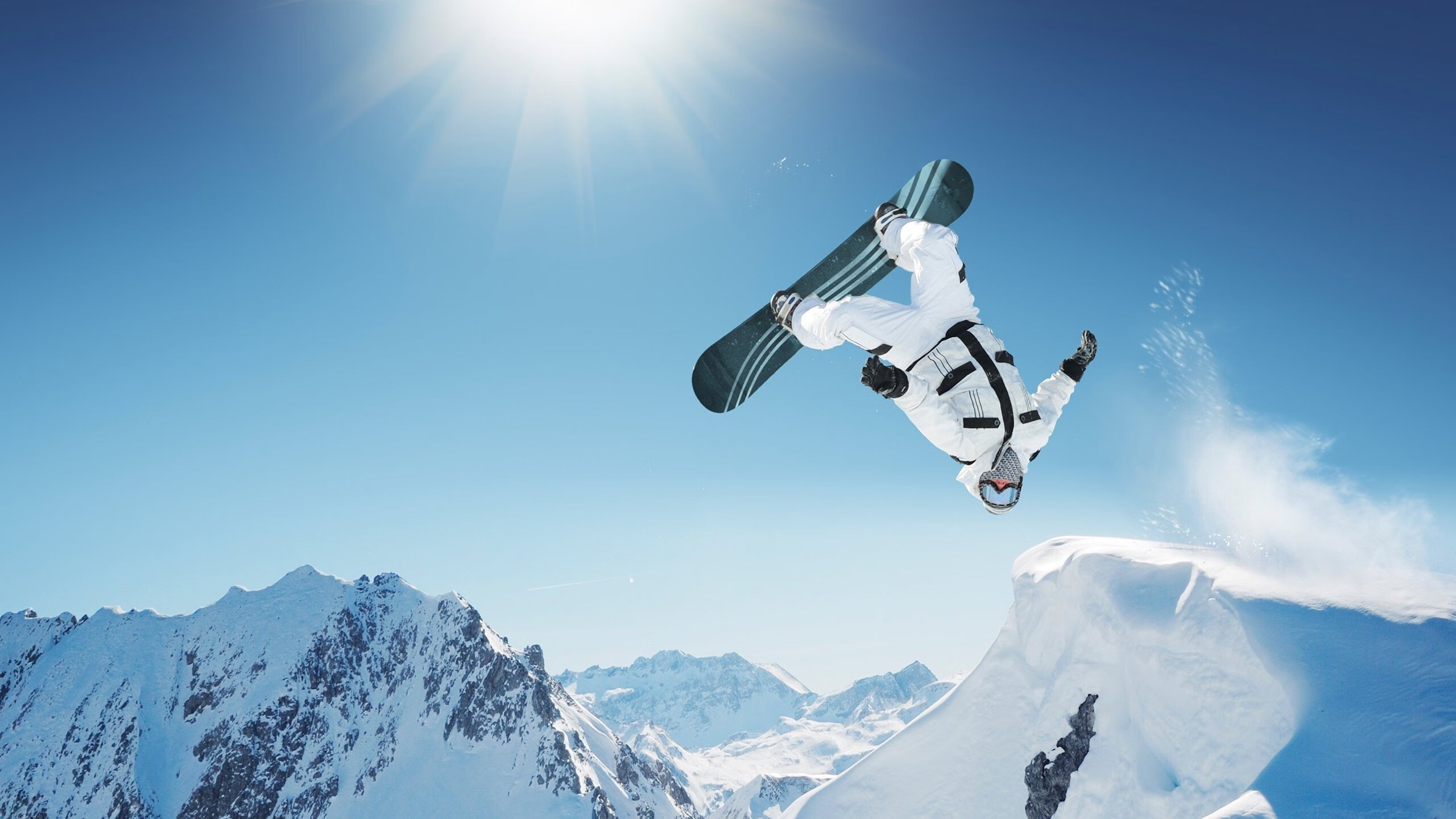 “2025世界运动会:高新体育中心举重赛场成运动员展示巅峰实力之地”